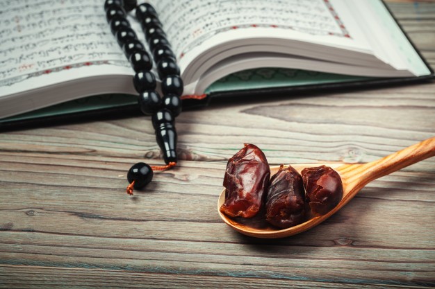 Por que os muçulmanos jejuam no Ramadan?