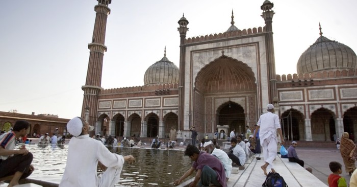 Ramzan ou Ramadan?: Muçulmanos Indianos Trocam Urdu pelo Árabe