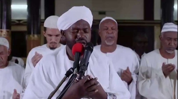 13 Recitadores do Alcorão que você precisa conhecer