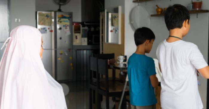 Um filho ilegítimo pode liderar uma oração?