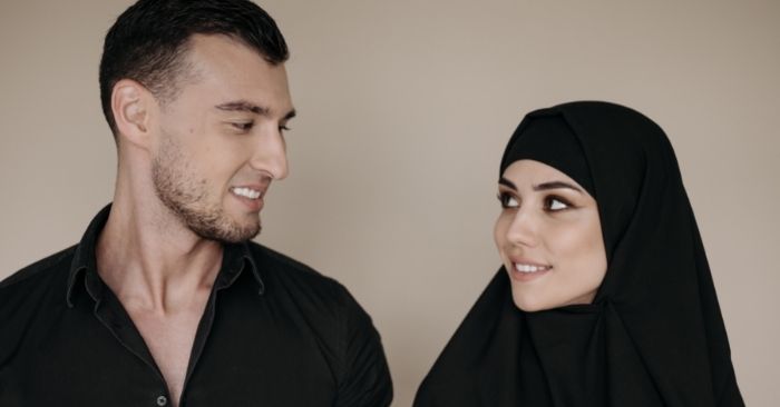Nikah Misyar: Casamento Com Menos Direitos e Deveres